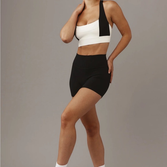 NOT FOR SALE - Monday swimwear / Monday body Elysian Short 4.5" - Picture 1 of 8